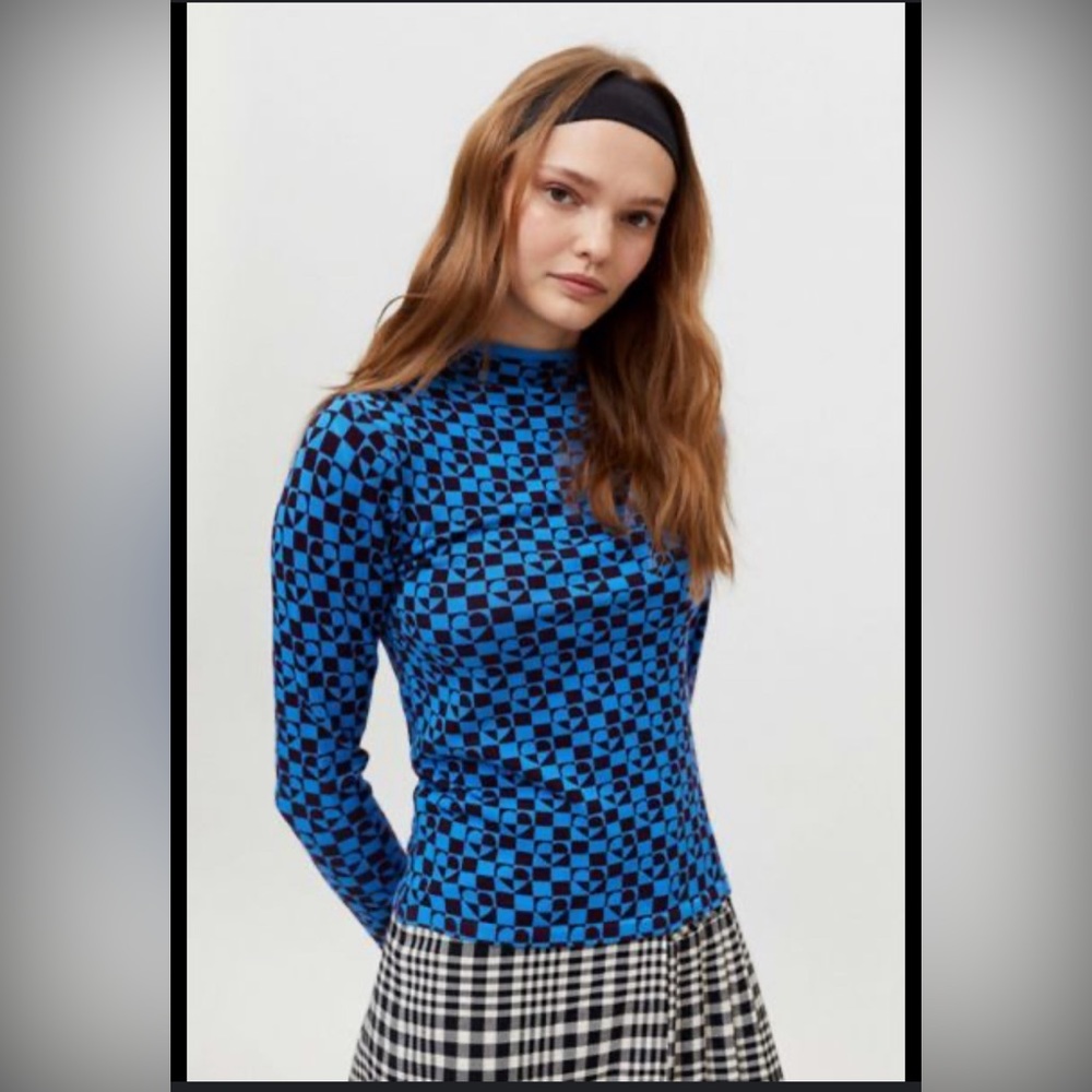 UO Ellie Printed Pullover Sweater